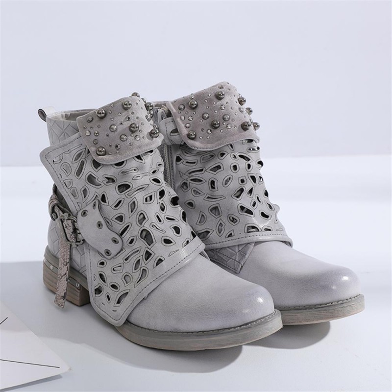 Handmade Rivet Leather Ladies Ankle Boots Winter Round Toe Short Plush Zip Buckle Western Boots Motorcycle Strap Punk Shoes